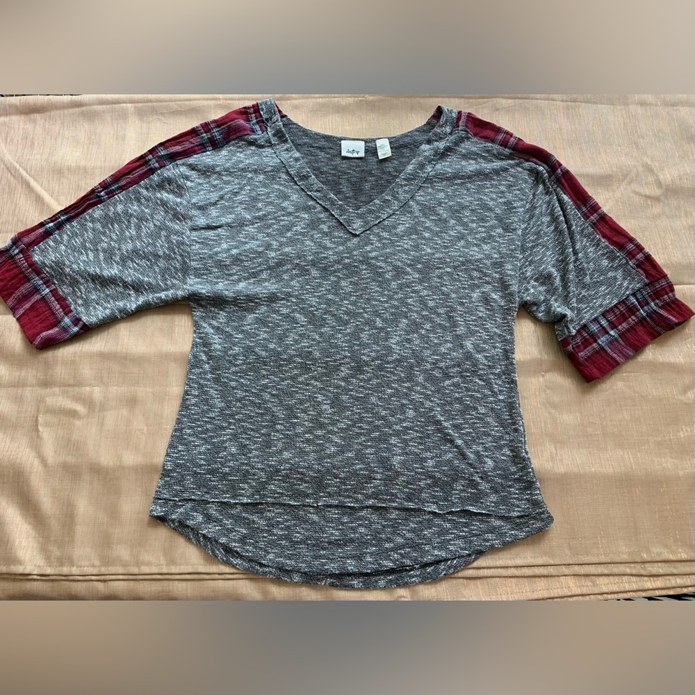 Day Trip women’s heather grey marled knit top size L